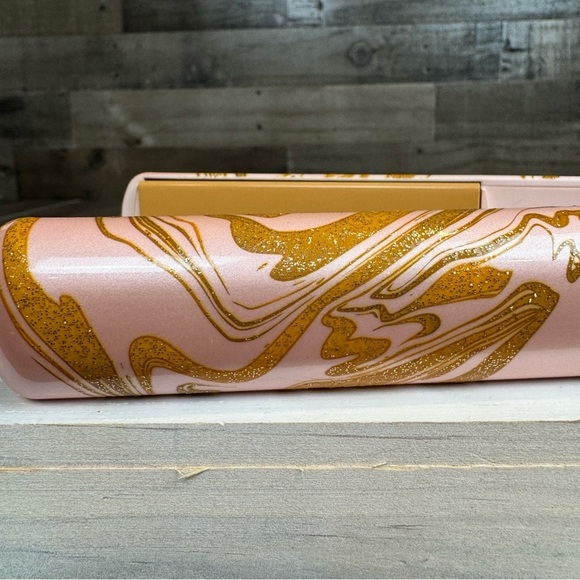 Chi ceramic straightening iron in sweet pink gold swirl 1” - Picture 5 of 8